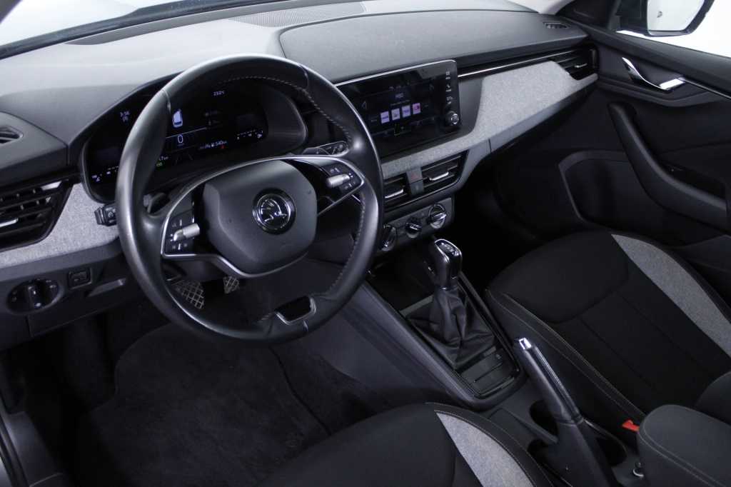 skoda-kamiq-2024-gasolina-999cc