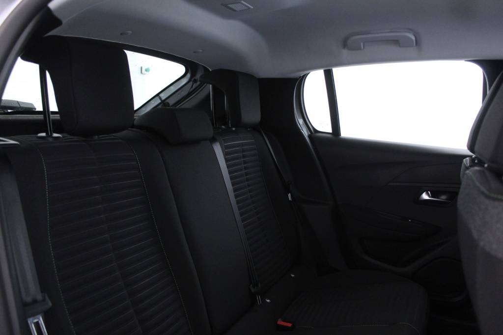peugeot-208-2024-gasolina-1199cc