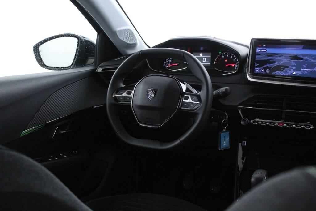 peugeot-208-2024-gasolina-1199cc