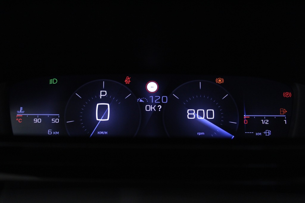 peugeot-308-2025-diesel-1499cc