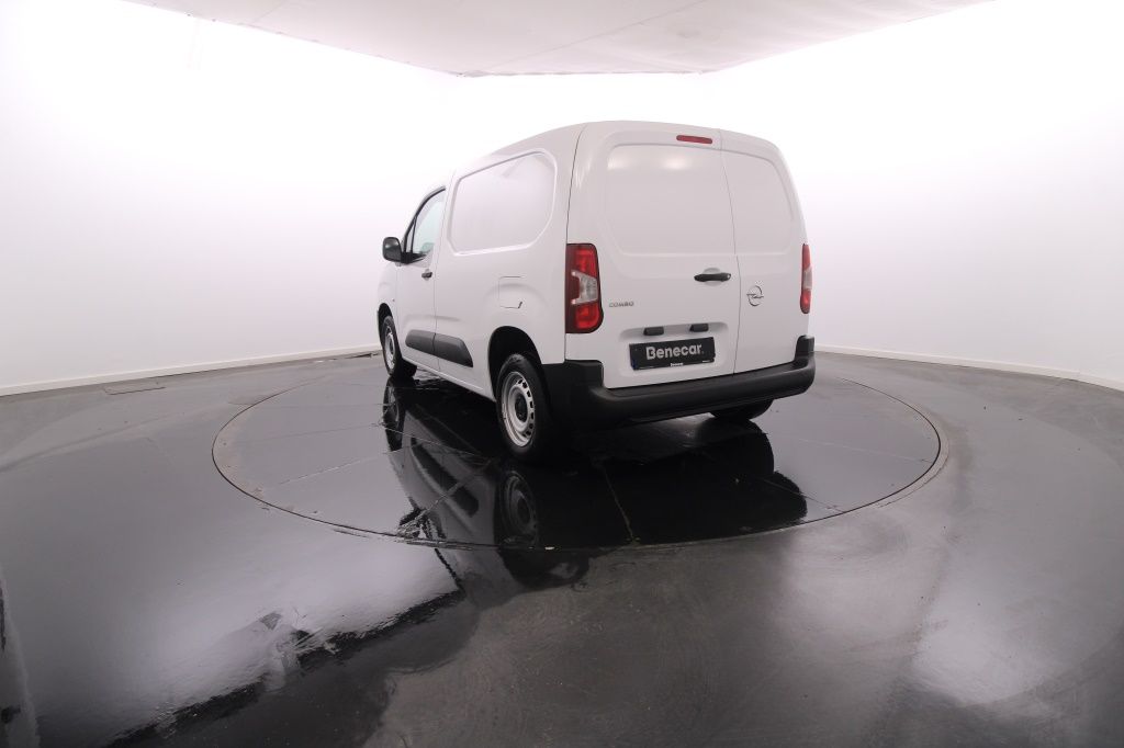 opel-combo-2023-diesel-1499cc