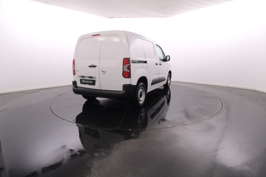 opel-combo-2023-diesel-1499cc