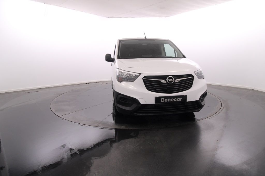 opel-combo-2023-diesel-1499cc