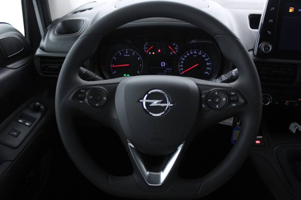 opel-combo-2023-diesel-1499cc