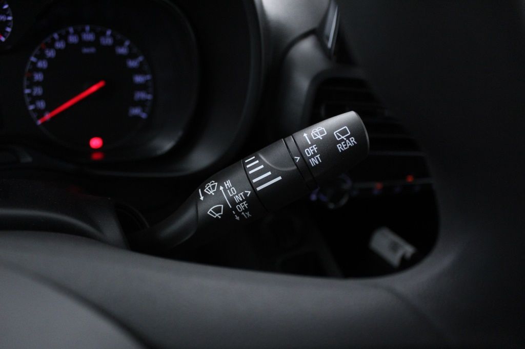 opel-combo-2023-diesel-1499cc