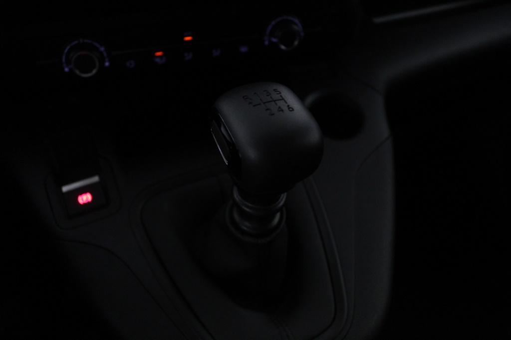 opel-combo-2023-diesel-1499cc