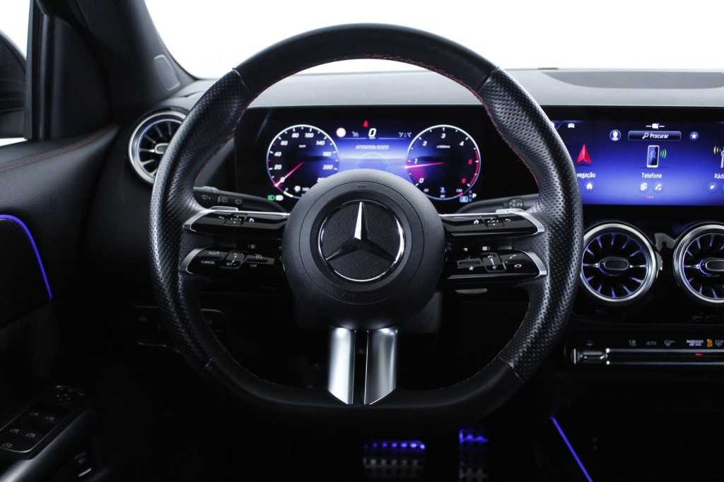 mercedes-benz-gla-2023-diesel-1950cc