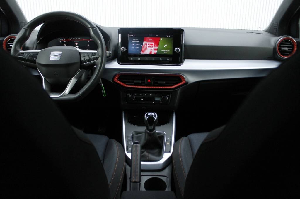seat-arona-2025-gasolina-999cc