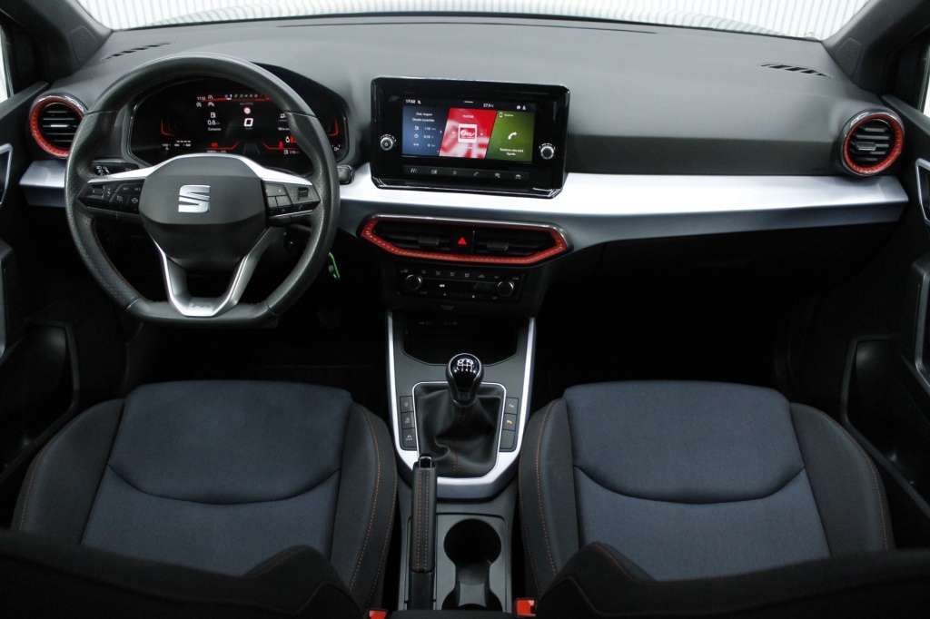 seat-arona-2025-gasolina-999cc