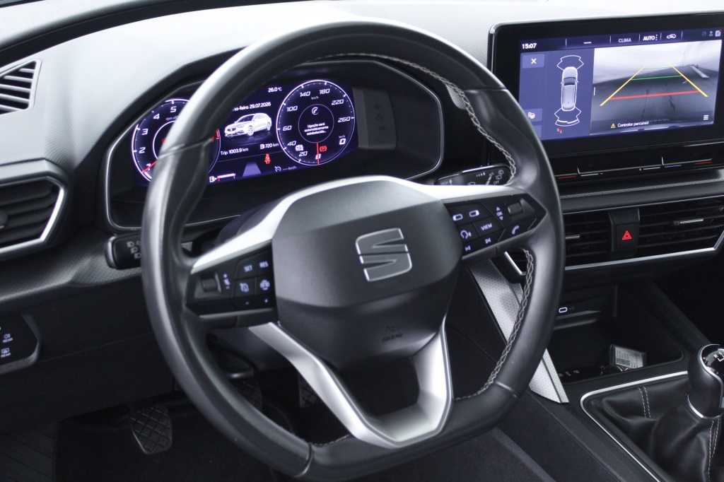 seat-leon-st-2024-gasolina-999cc