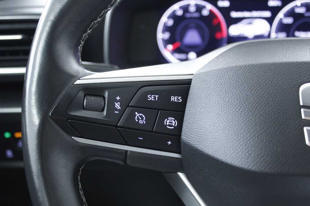 seat-leon-st-2024-gasolina-999cc