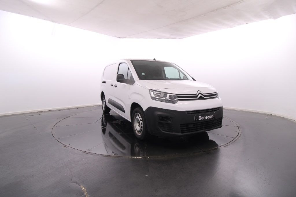 citroen-berlingo-2024-diesel-1499cc