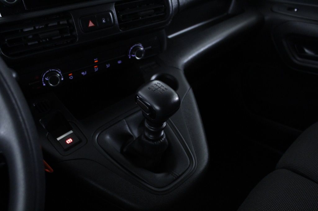 citroen-berlingo-2024-diesel-1499cc