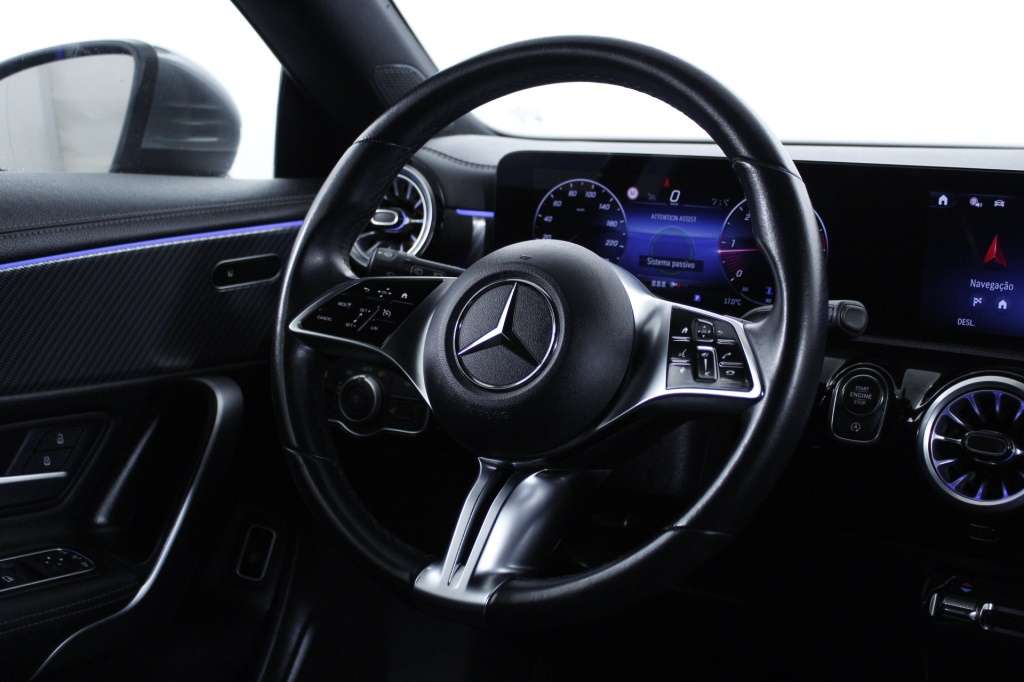 mercedes-benz-cla-2024-diesel-1950cc