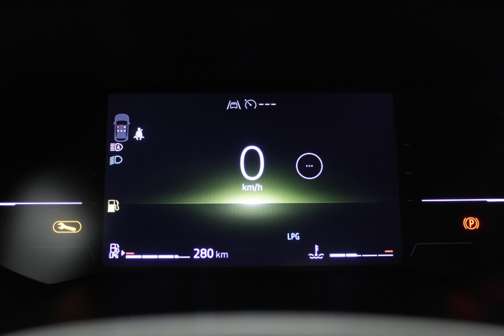 renault-captur-2025-gpl-999cc