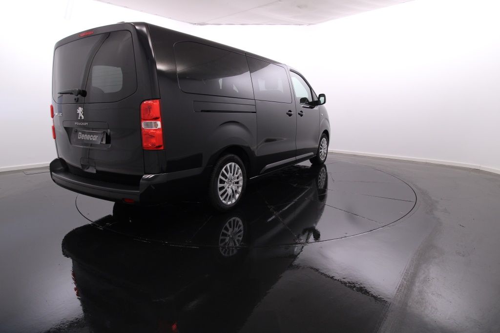 peugeot-traveller-2023-eletrico-1cc