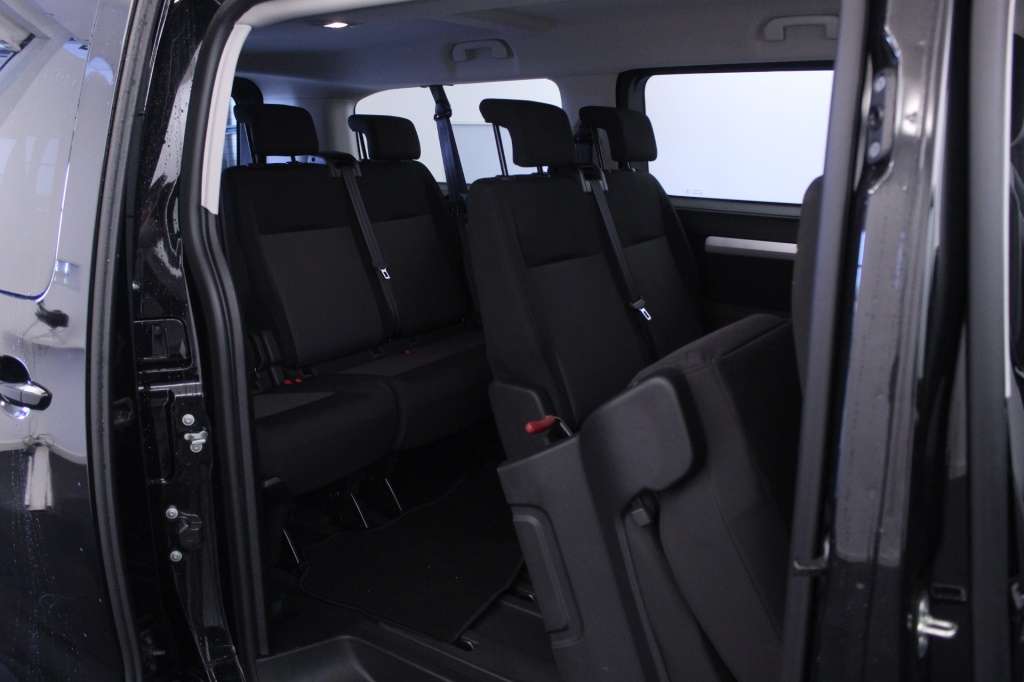 peugeot-traveller-2023-eletrico-1cc