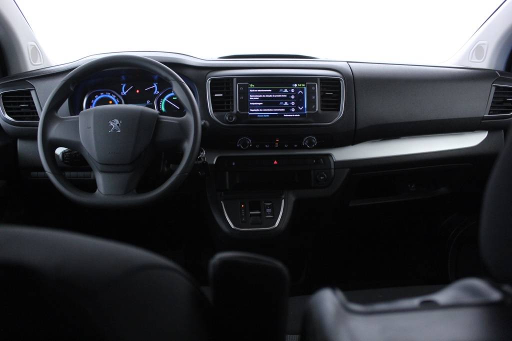 peugeot-traveller-2023-eletrico-1cc