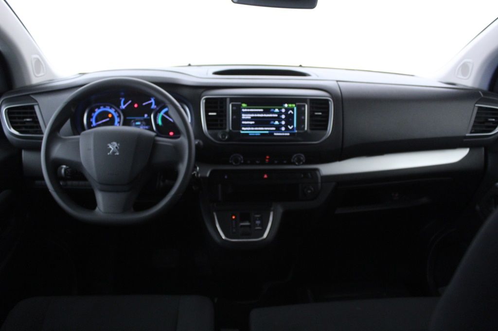 peugeot-traveller-2023-eletrico-1cc