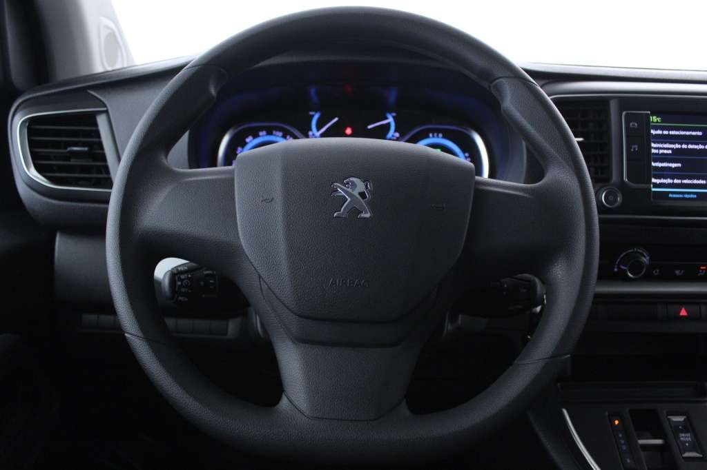 peugeot-traveller-2023-eletrico-1cc