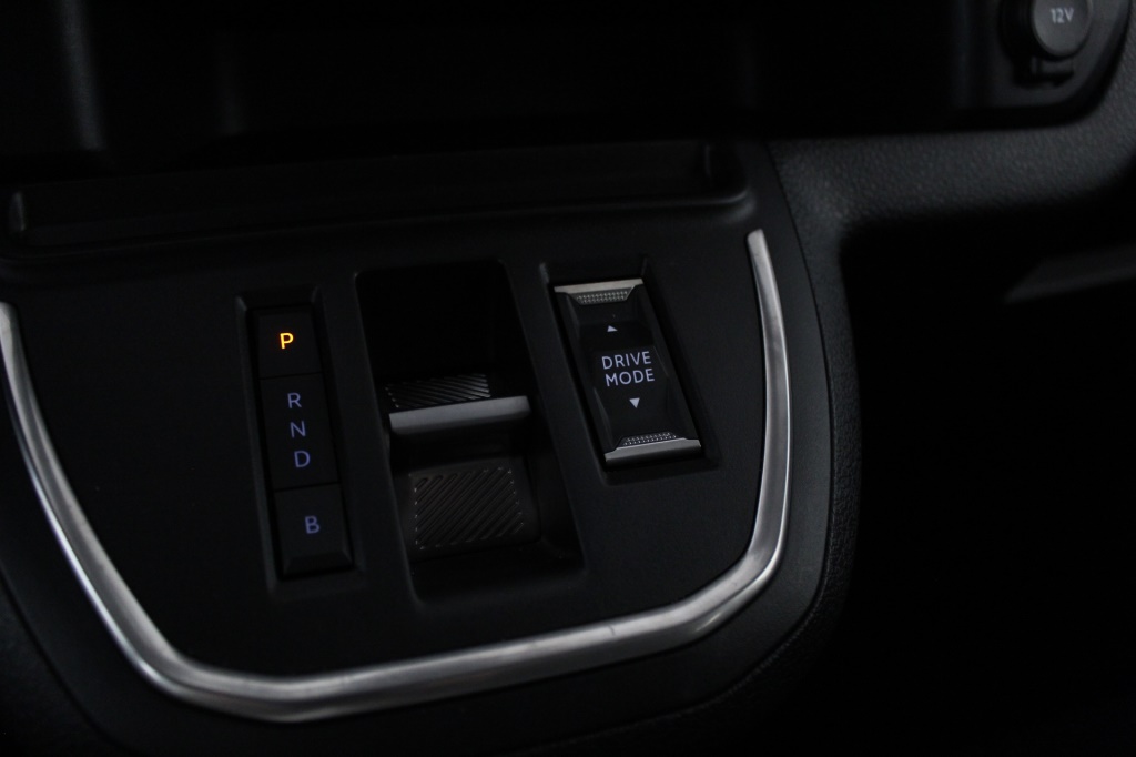 peugeot-traveller-2023-eletrico-1cc