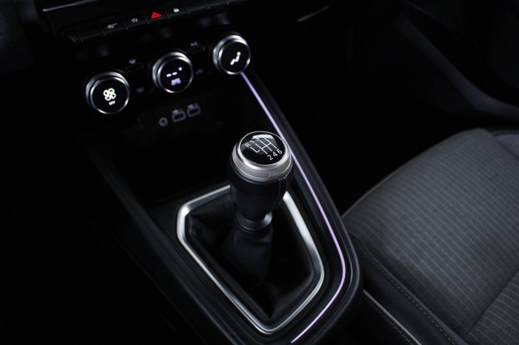 renault-clio-2024-gasolina-999cc