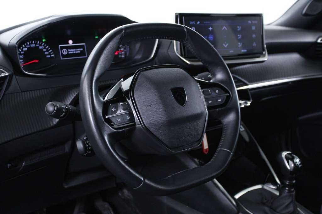 peugeot-2008-2024-gasolina-1199cc