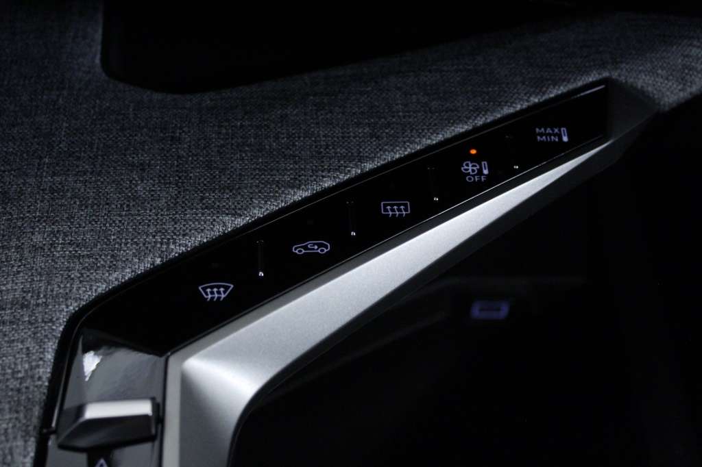 peugeot-3008-2025-hibrido-1199cc