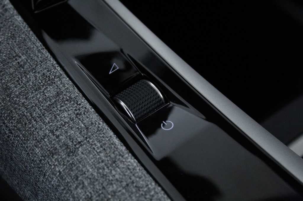 peugeot-3008-2025-hibrido-1199cc