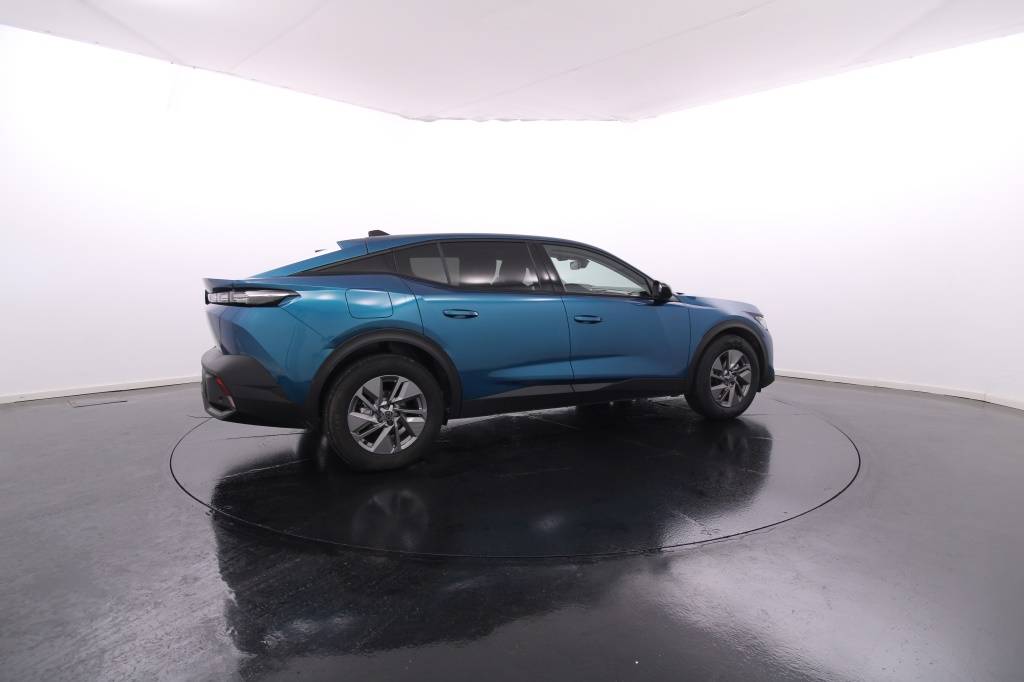 peugeot-408-2025-hibrido-1199cc