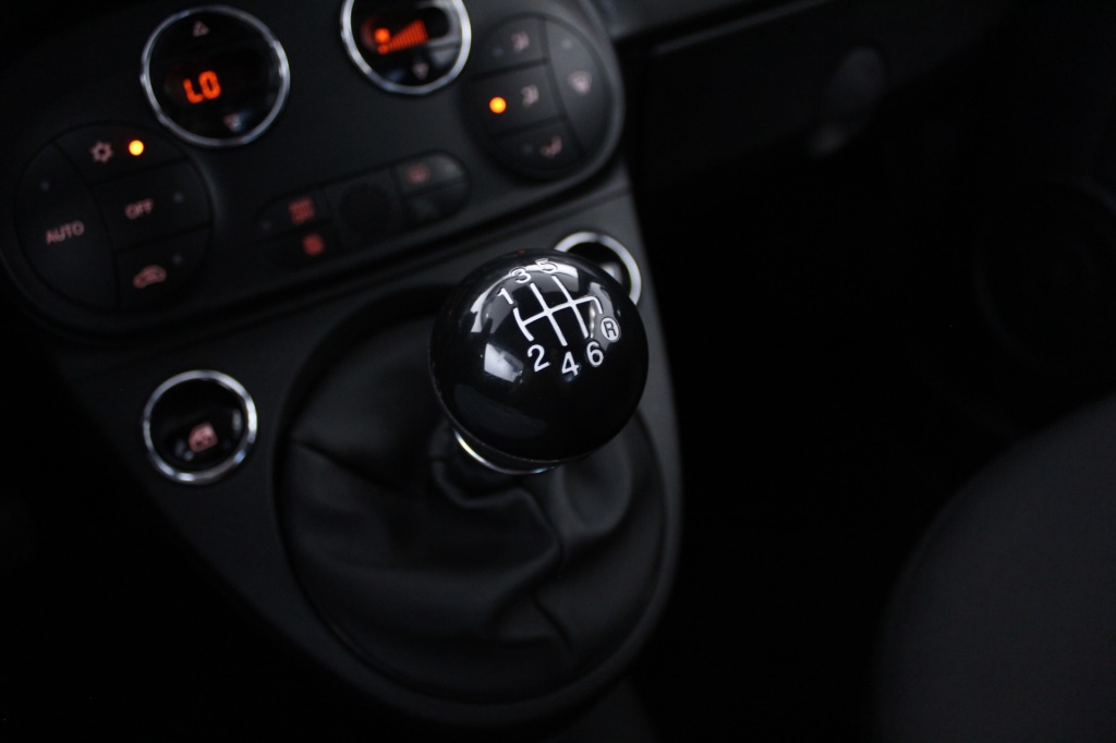 fiat-500-2023-hibrido-999cc