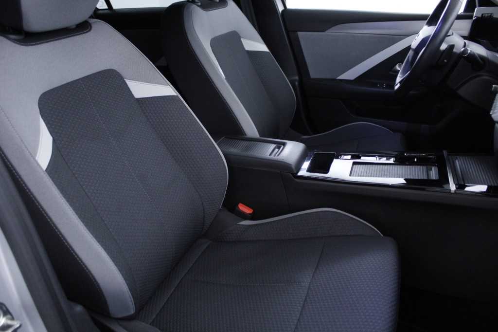 opel-astra-sport-tourer-2025-diesel-1499cc