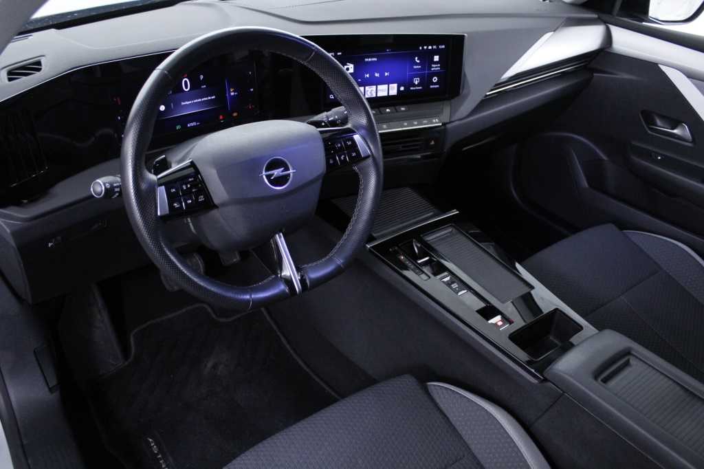 opel-astra-sport-tourer-2025-diesel-1499cc