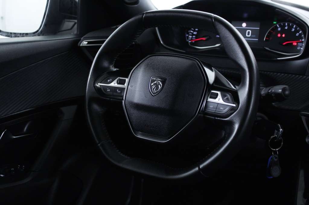 peugeot-2008-2024-gasolina-1199cc