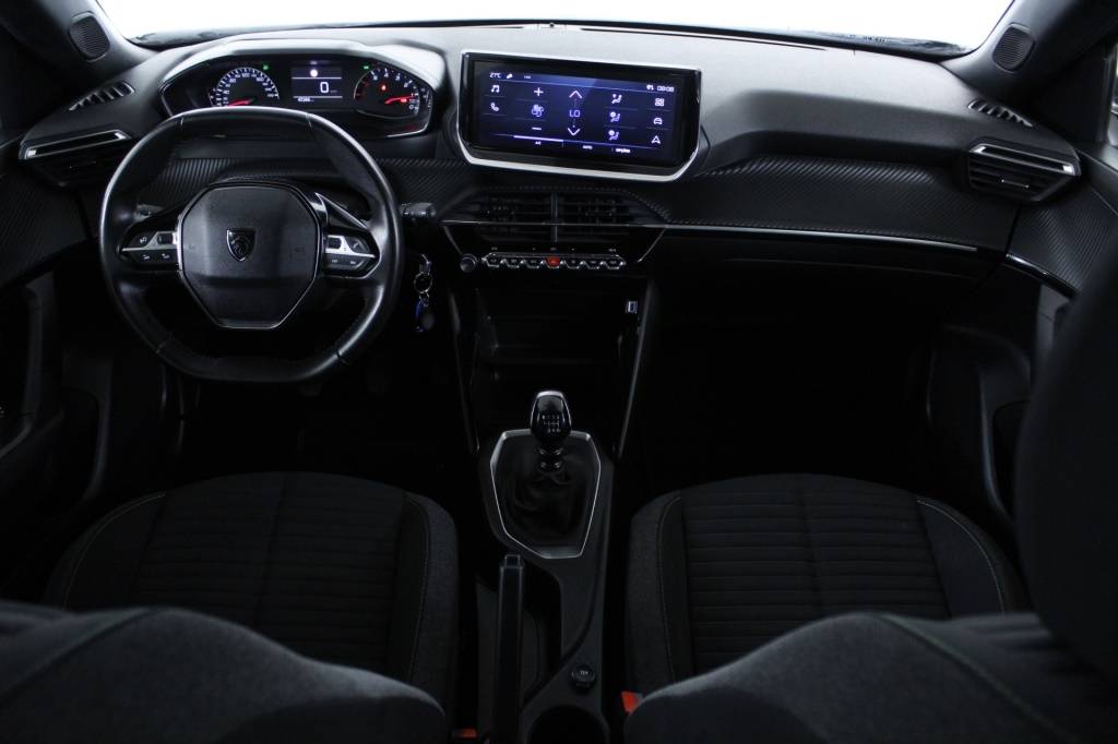 peugeot-2008-2024-gasolina-1199cc