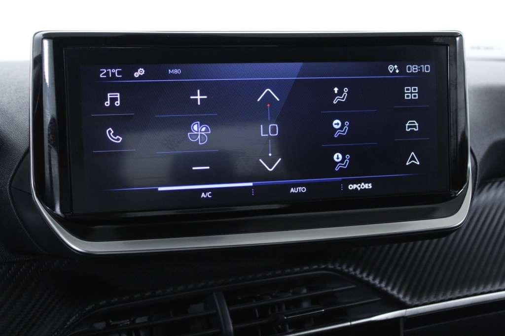 peugeot-2008-2024-gasolina-1199cc