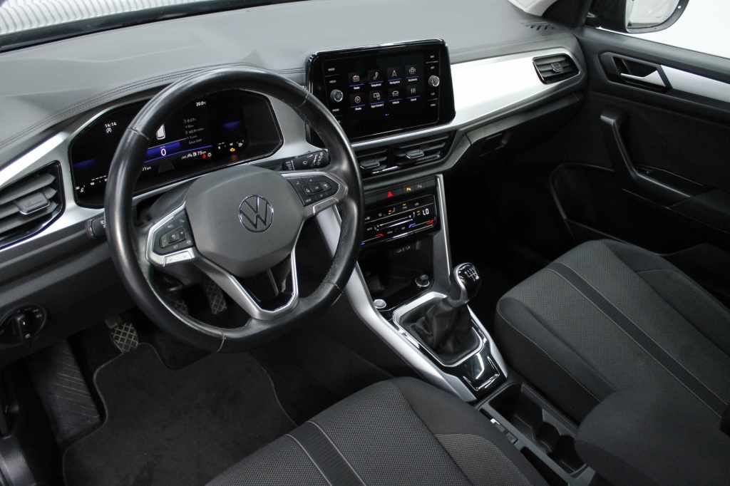 volkswagen-t-roc-2025-gasolina-999cc