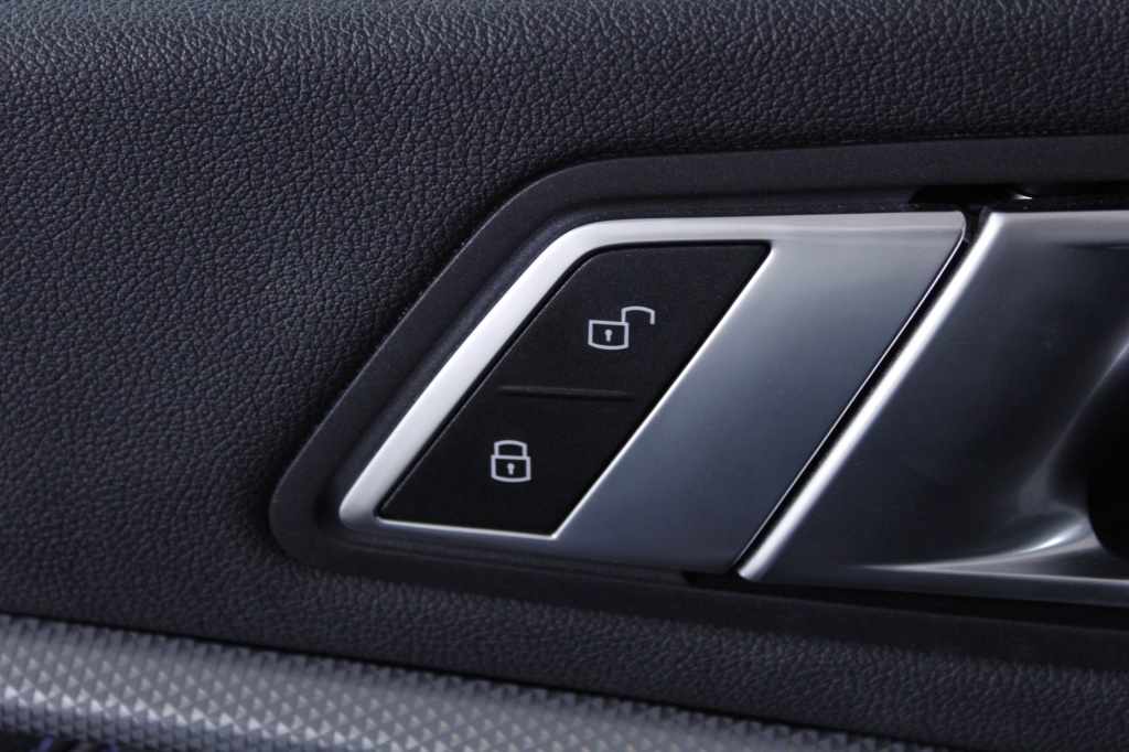 bmw-serie-2-2021-diesel-1496cc