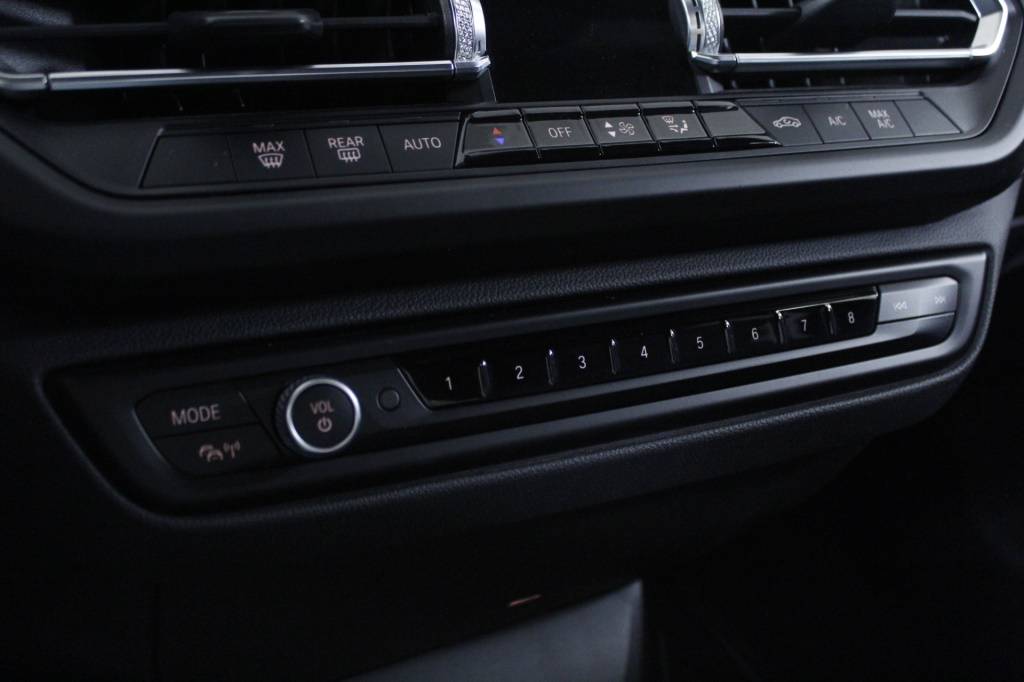 bmw-serie-2-2021-diesel-1496cc