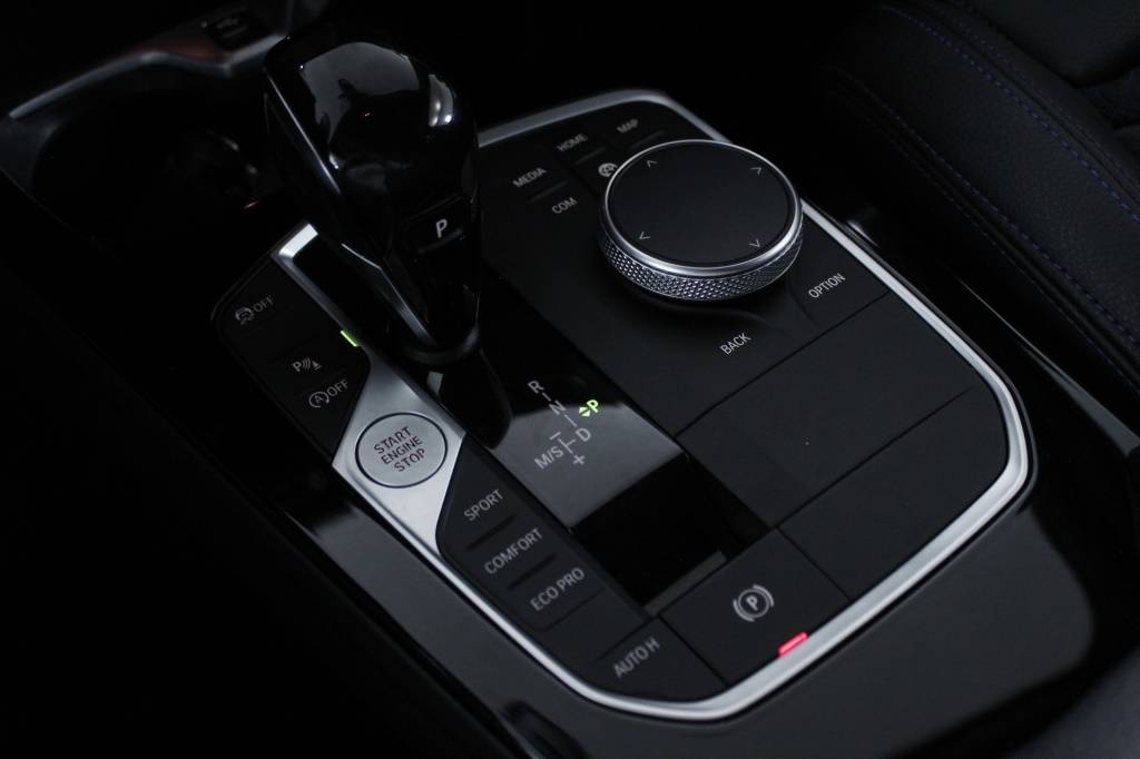 bmw-serie-2-2021-diesel-1496cc