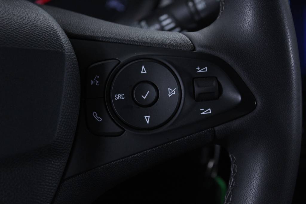 opel-corsa-2024-gasolina-1199cc