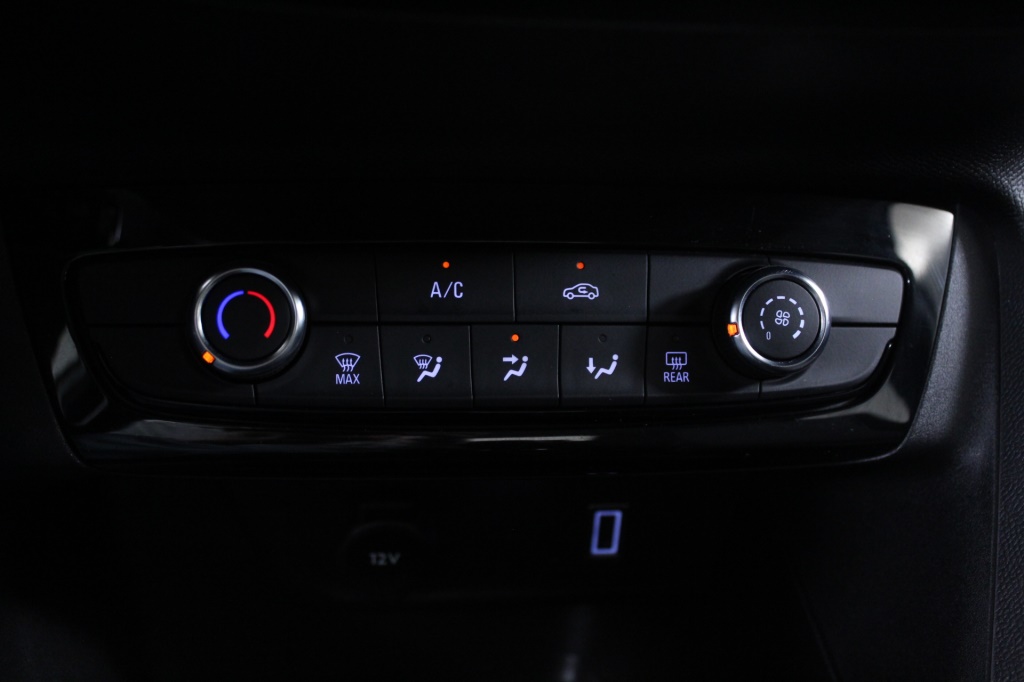 opel-corsa-2024-gasolina-1199cc