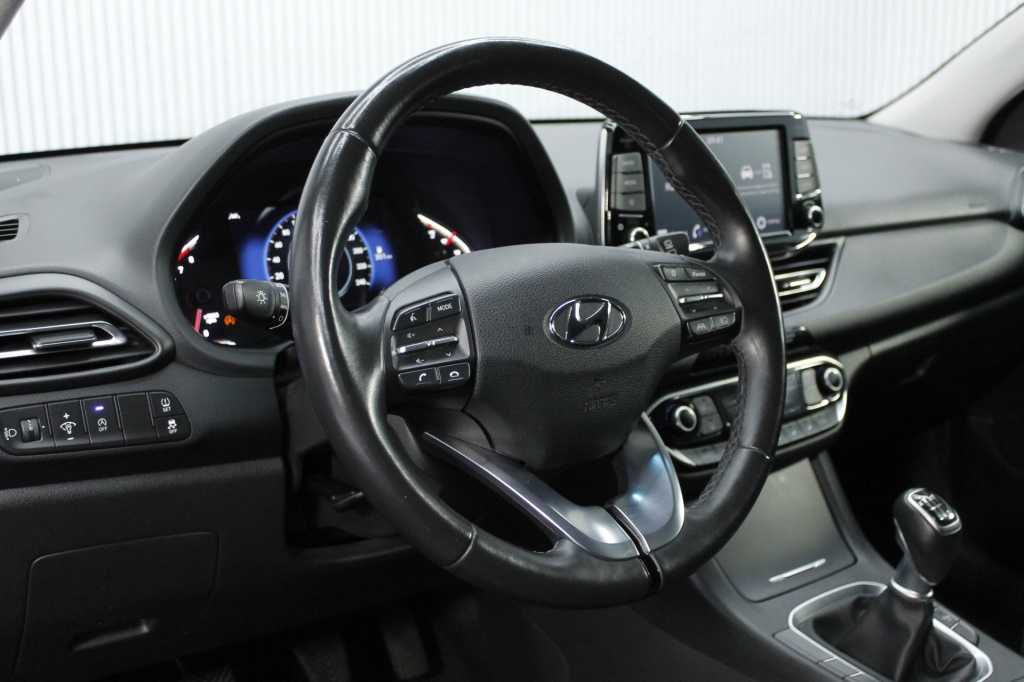 hyundai-i30-2024-gasolina-998cc
