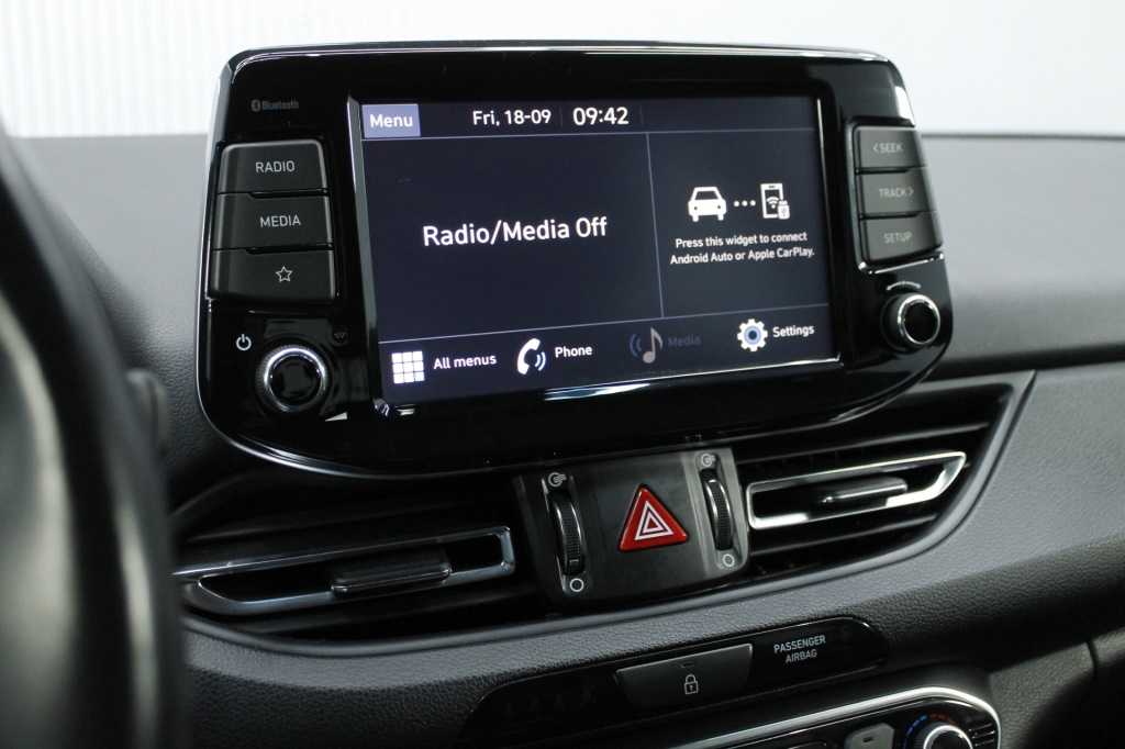 hyundai-i30-2024-gasolina-998cc