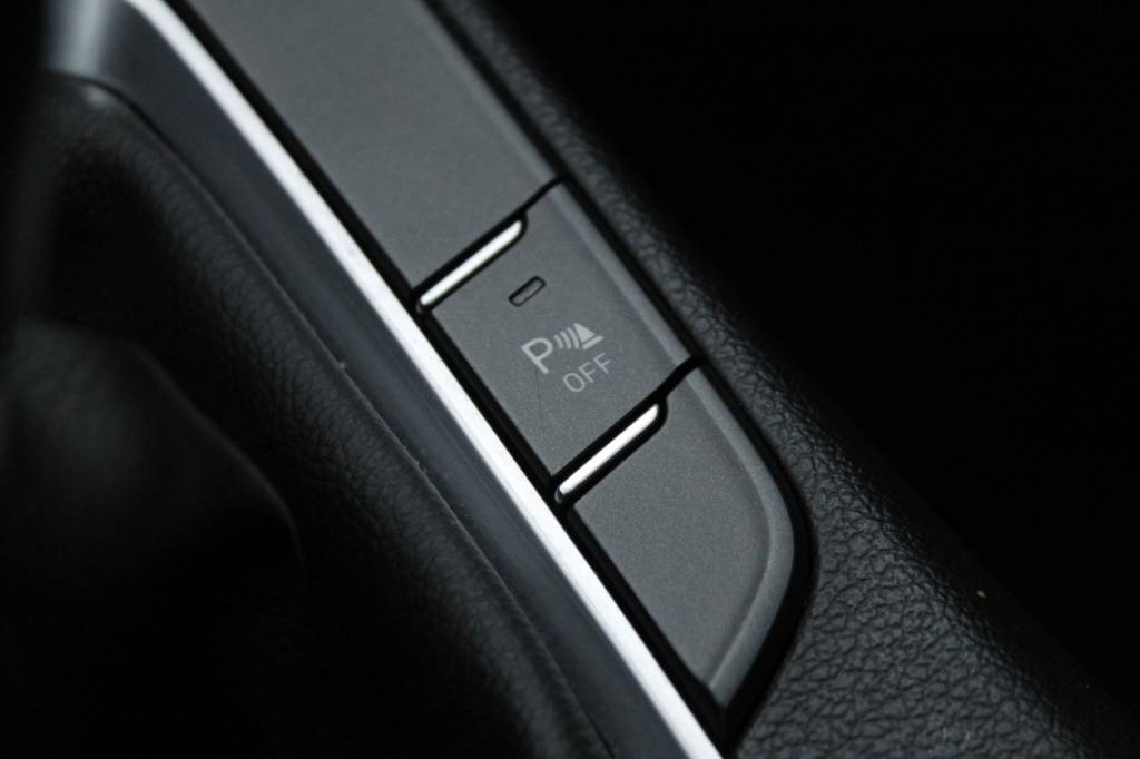 hyundai-i30-2024-gasolina-998cc