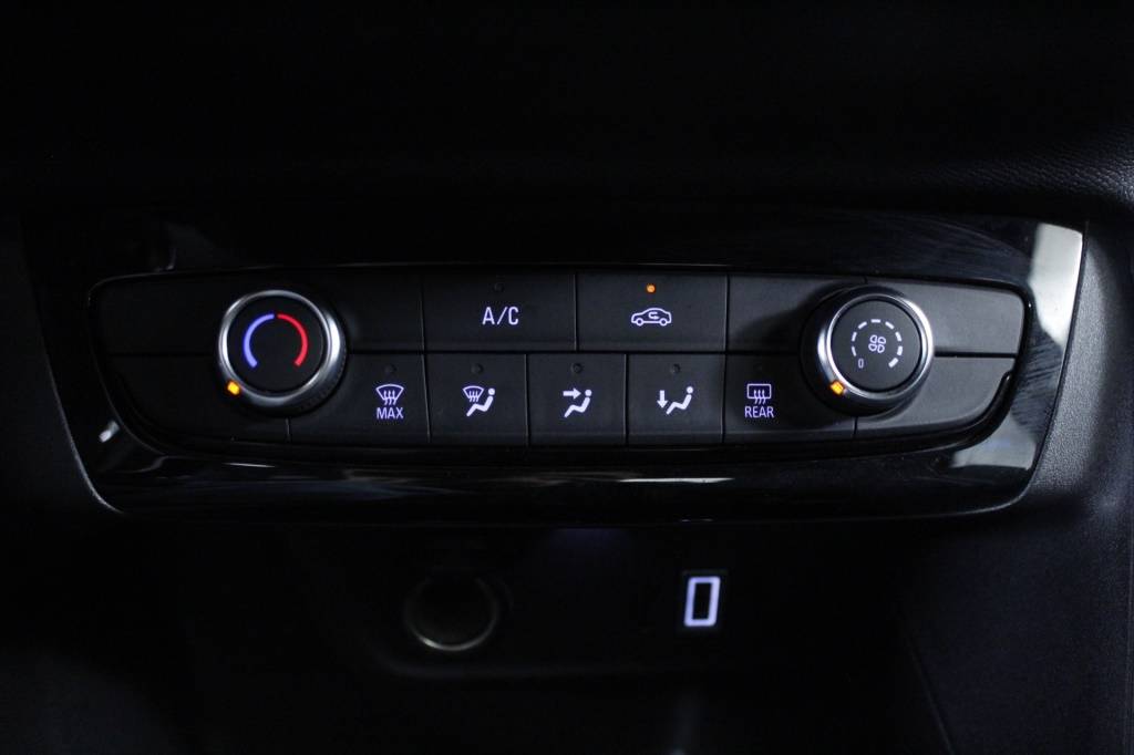 opel-corsa-2025-gasolina-1199cc