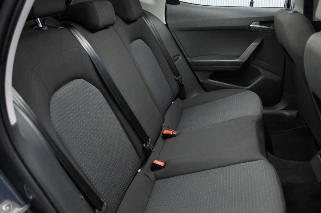 seat-arona-2024-gasolina-999cc