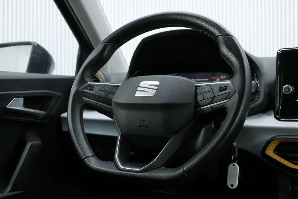 seat-arona-2024-gasolina-999cc