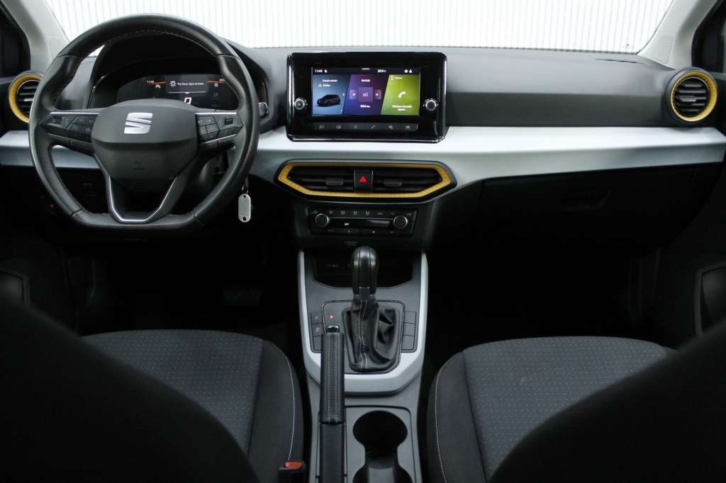 seat-arona-2024-gasolina-999cc
