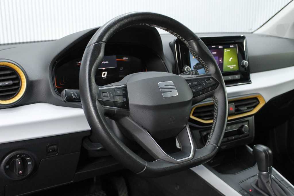 seat-arona-2024-gasolina-999cc